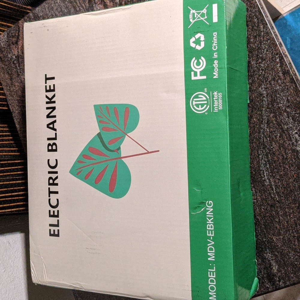 King size electric blanket NEW